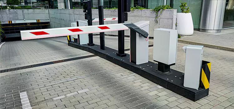 Custom Gate Design & Integration Ames